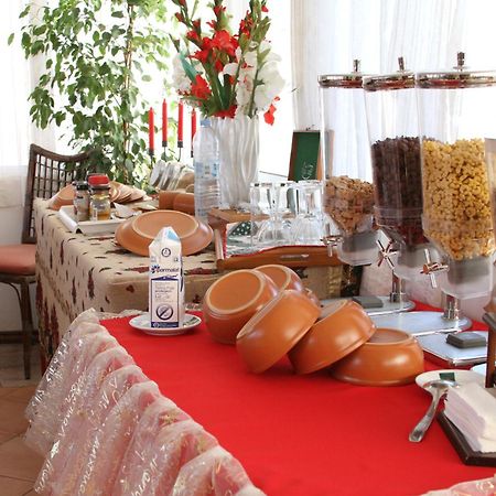 Bed and Breakfast Mindelo Residencial Екстер'єр фото