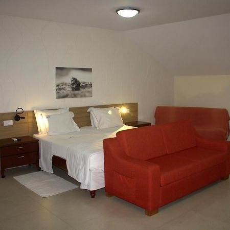Bed and Breakfast Mindelo Residencial Екстер'єр фото