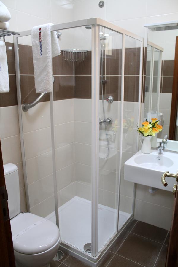 Bed and Breakfast Mindelo Residencial Екстер'єр фото