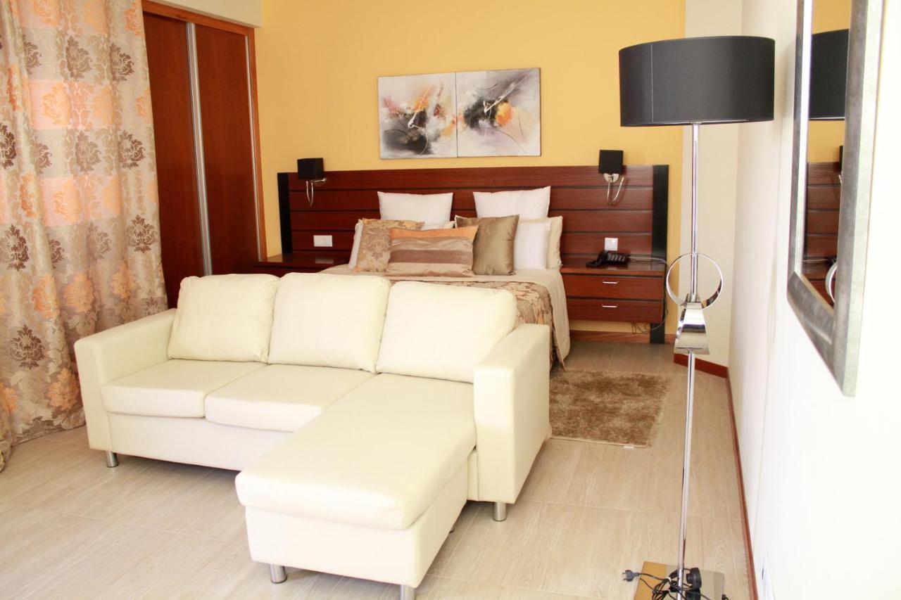 Bed and Breakfast Mindelo Residencial Екстер'єр фото